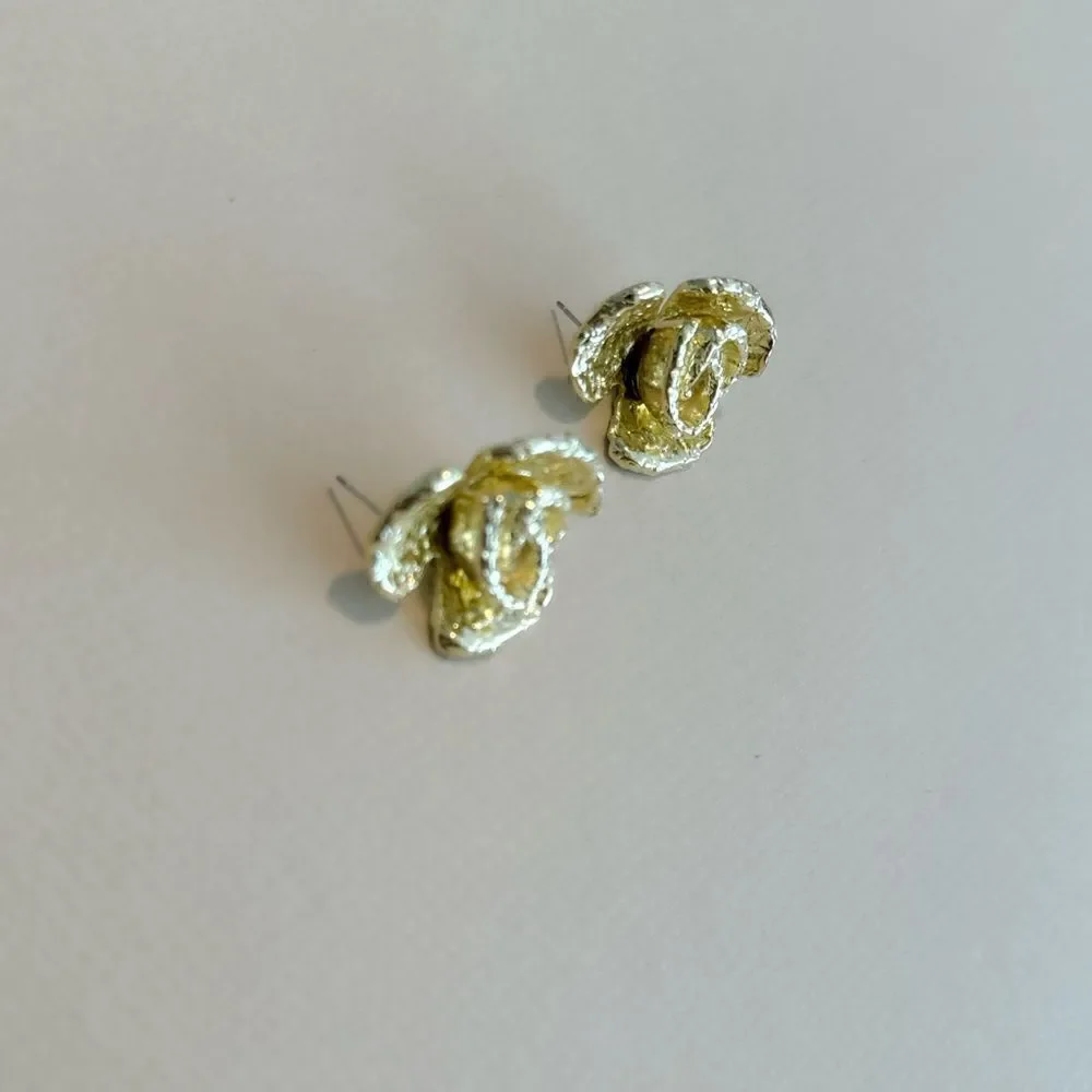 Vintage flower earrings M949